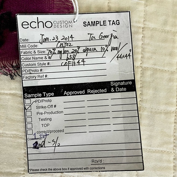 NWT Coach sample scarf w/berry floral motif. - Picture 7 of 10